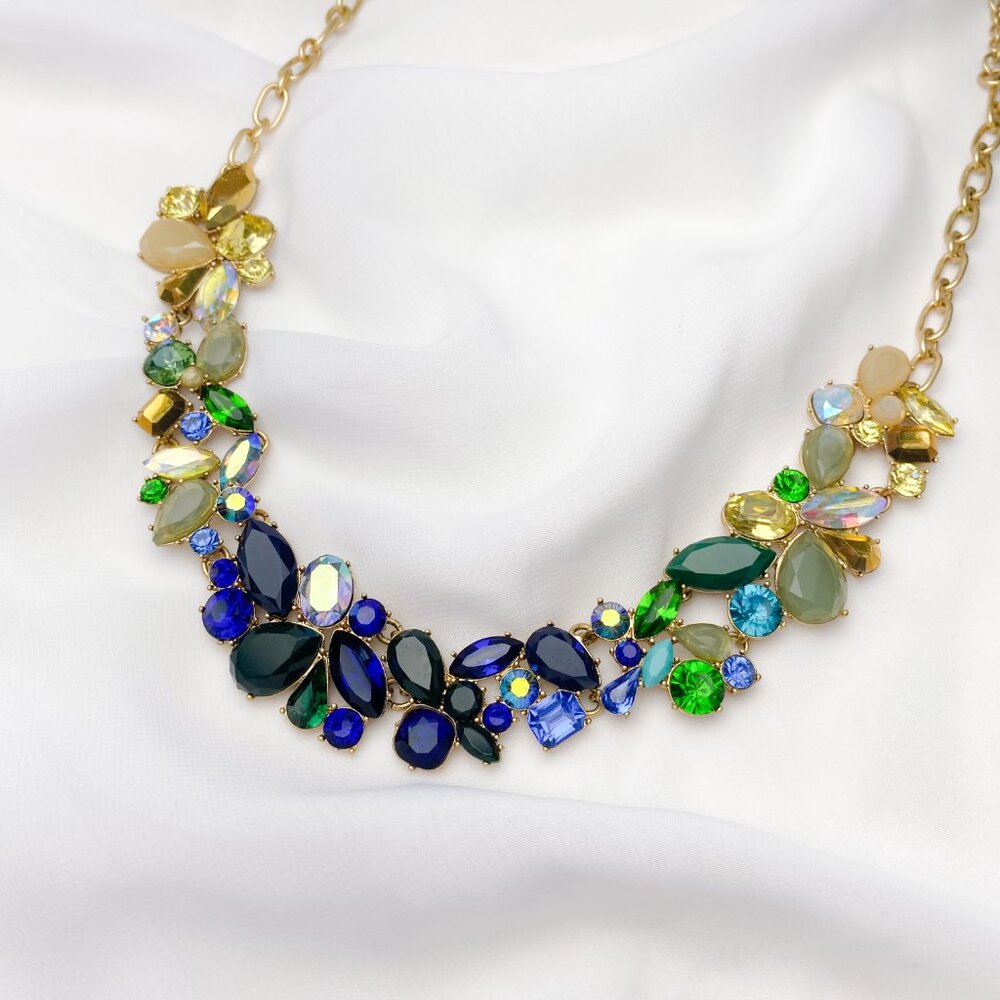 J. Crew Blue Green Yellow Ombre Chunky Rhinestone Gem Jewel Statement Necklace - Picture 1 of 13